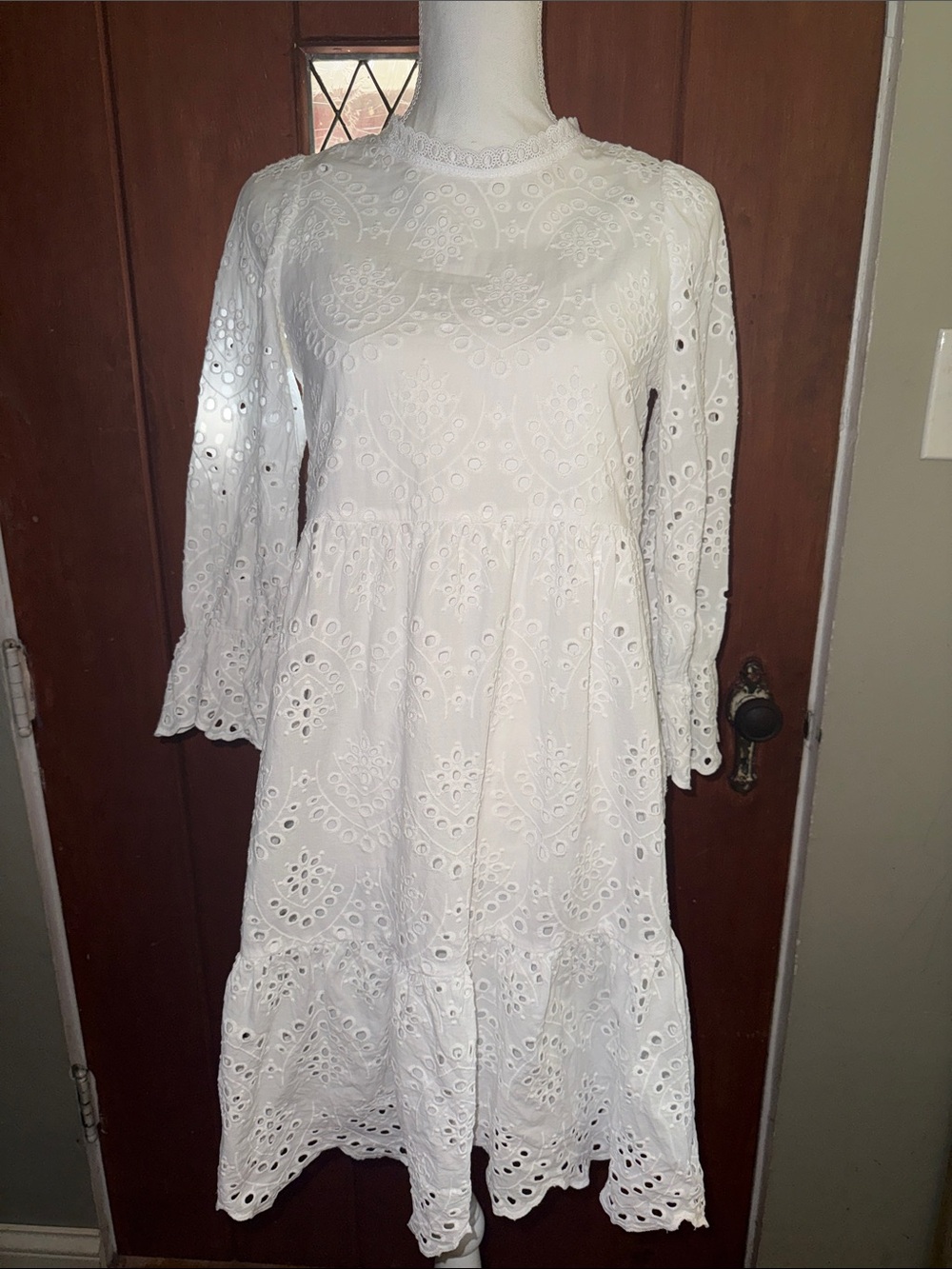 Banana Republic White Eyelet Dress XSP